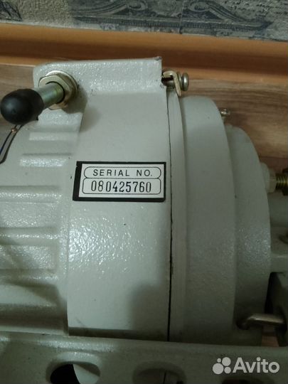 Швейная машинка б/у электрическая