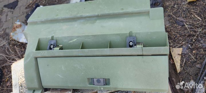 Бардачок audi 80 b2