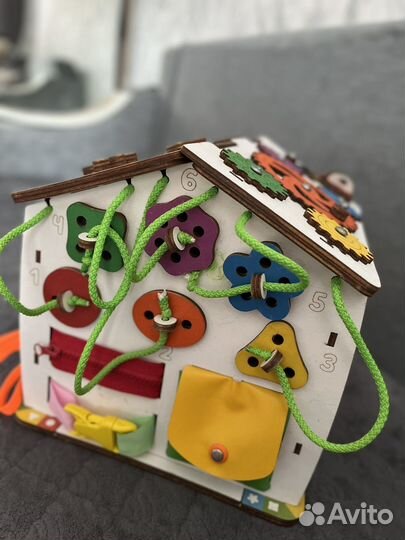 Бизиборд домик большой