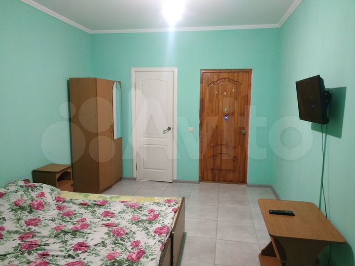 Гостиница, 400 м²