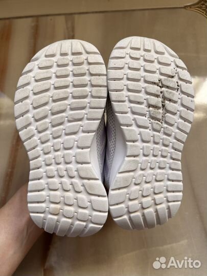 Кроссовки adidas для девочки 25