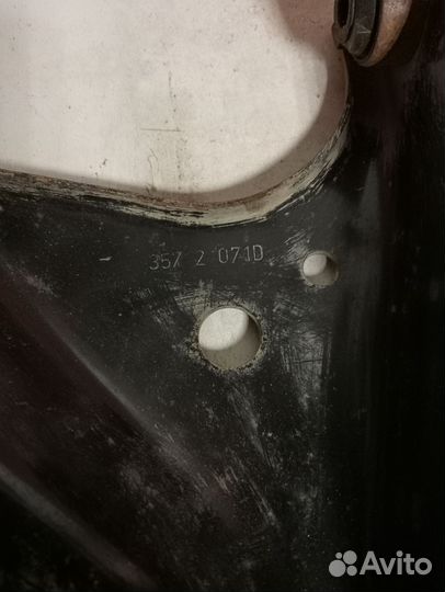 Рычаги передние Рено Логан