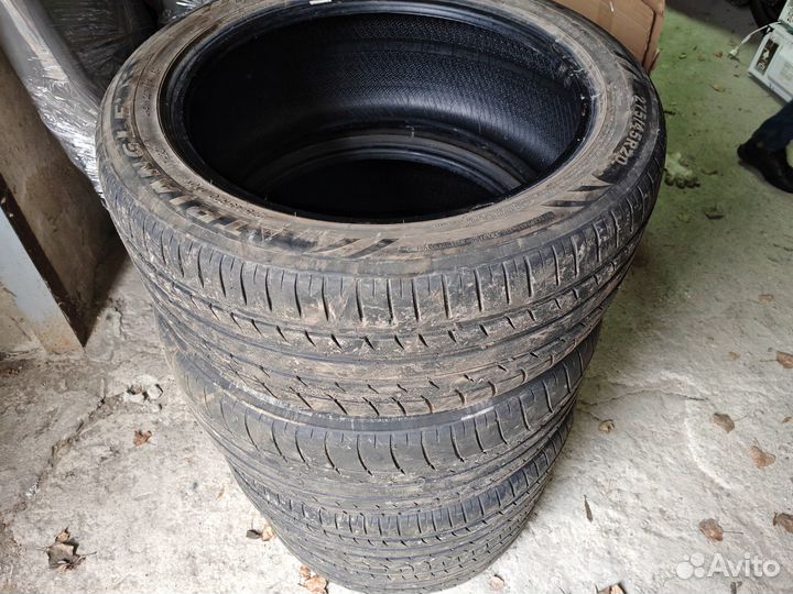 Triangle AdvanteX SUV TR259 275/40 R20