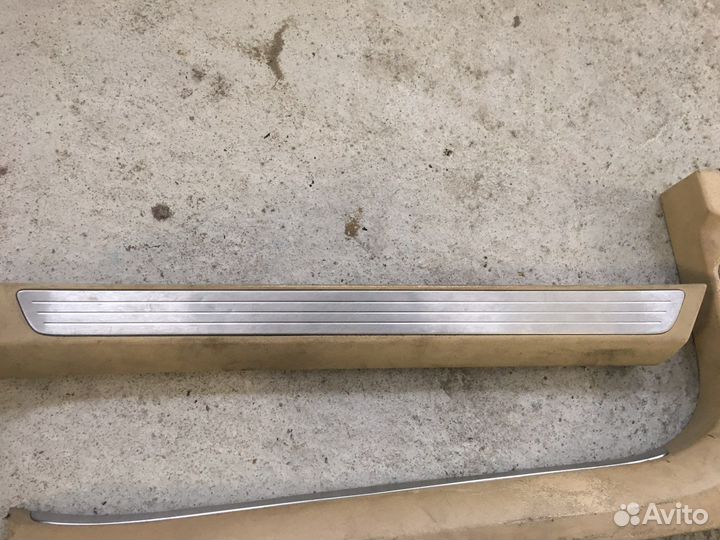 Накладка порога задняя Volkswagen Phaeton(2024)