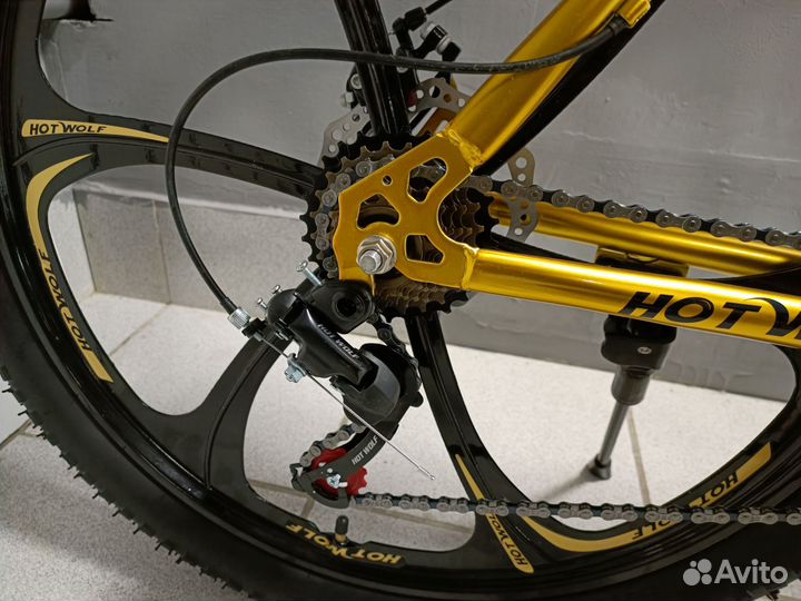 Велосипед на литых дисках