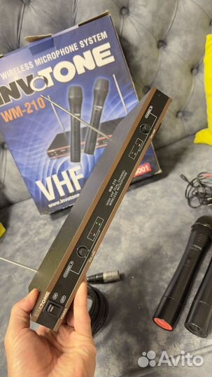 Радиомикрофон invotone WM-210