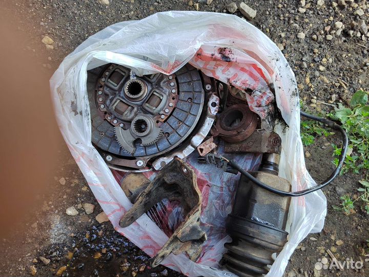 Toyota auris кпп робот