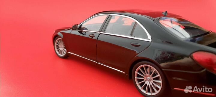 Модель Mercedes 1/24