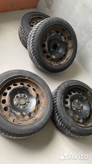 Nokian Tyres Hakkapeliitta 5 225/50 R17 94T