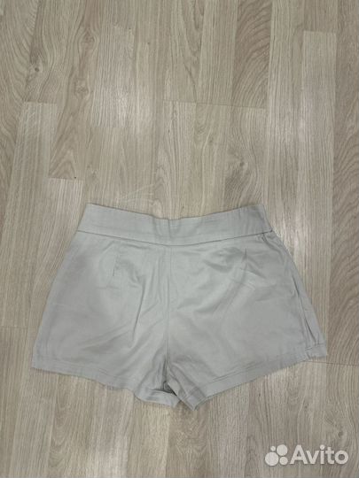 Шорты женские
