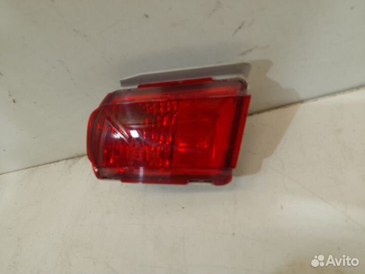 Фонарь противотуманный задний левый Toyota Land