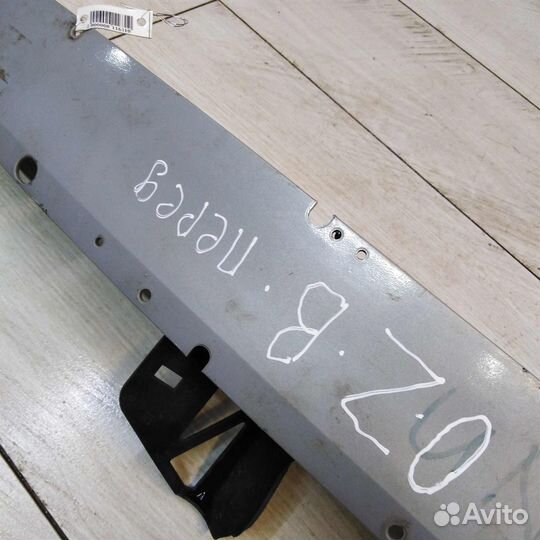 Усилитель переднего бампера Opel zafira b