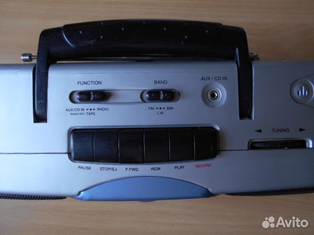 Радиоприемник FM-AUX