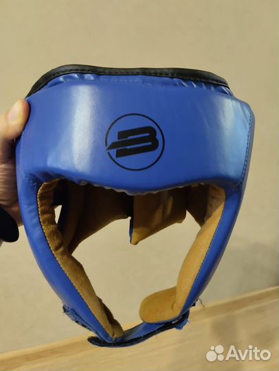 Шлем для единоборств