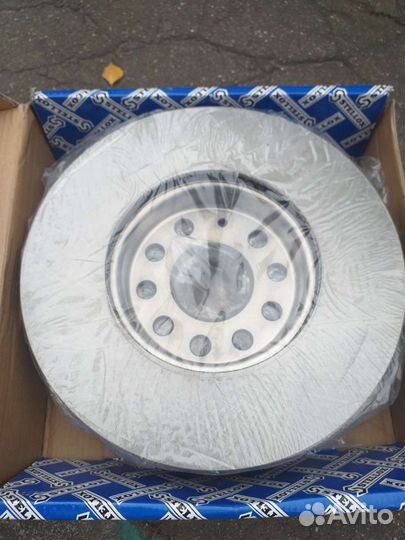 Передниетормозные диски skoda octavia