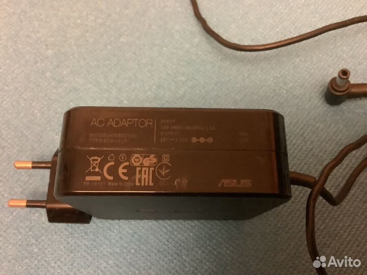 Адаптер для ноутбука 