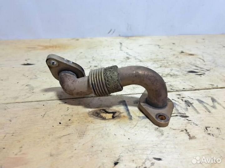 Трубка картерных газов VW Passat (B6) 2005-2010