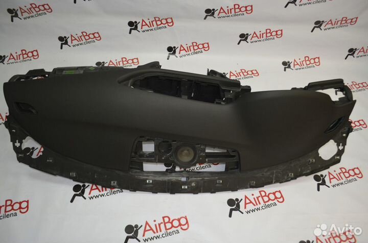 Торпедо панель приборов Audi A7