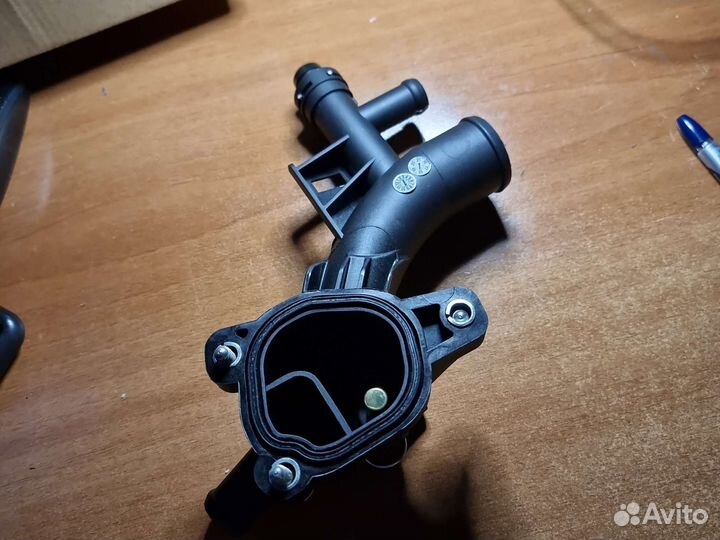 Корпус термостата opel 25193922