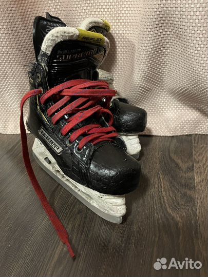 Коньки Bauer Supreme 2S размер 1,5 ее