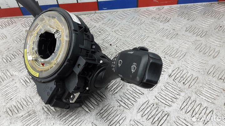 Переключатель поворотов подрулевой Audi A4/RS4/S4