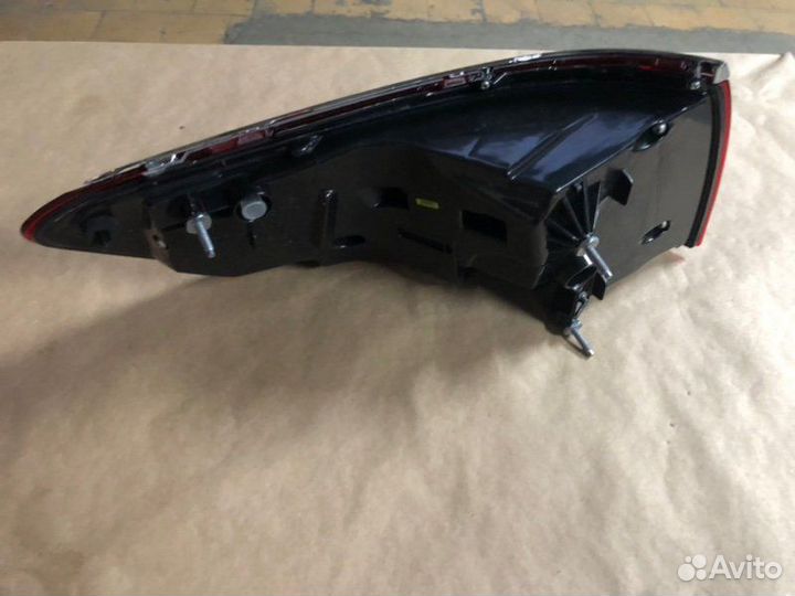 Фонарь задний правый Mercedes-Benz Gls-Class X167