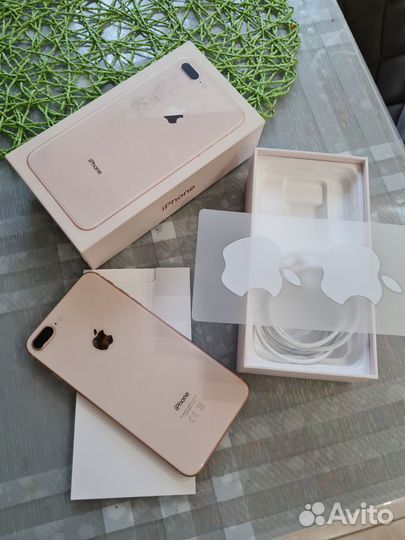 iPhone 8 Plus, 64 ГБ