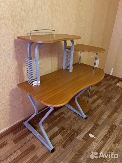 Компьютерный стол бу