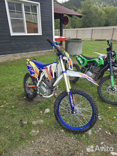 Мотоцикл эндуро