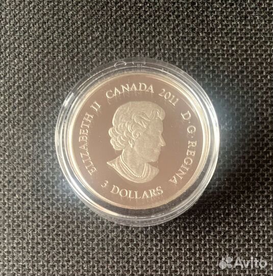 Камни рождения Август, Серебро Канада 2011 г