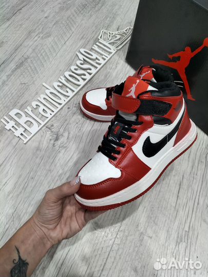 Кроссовки Nike Jordan 4