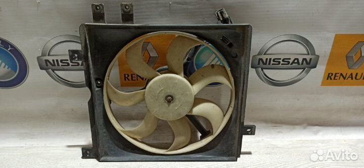 Вентилятор радиатора охлаждения двигателя диффузор