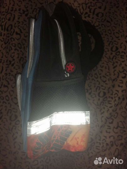 Рюкзак школьный