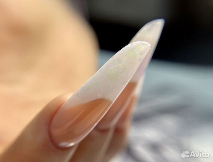 Мастер маникюра