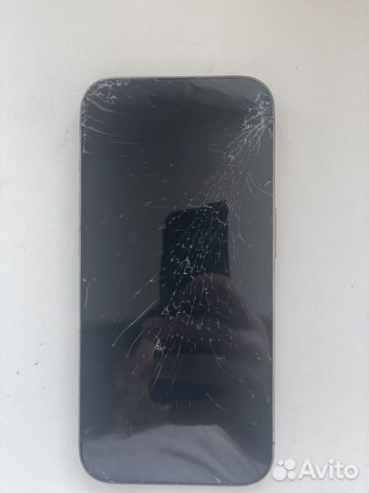 iPhone 15 Pro, 128 ГБ