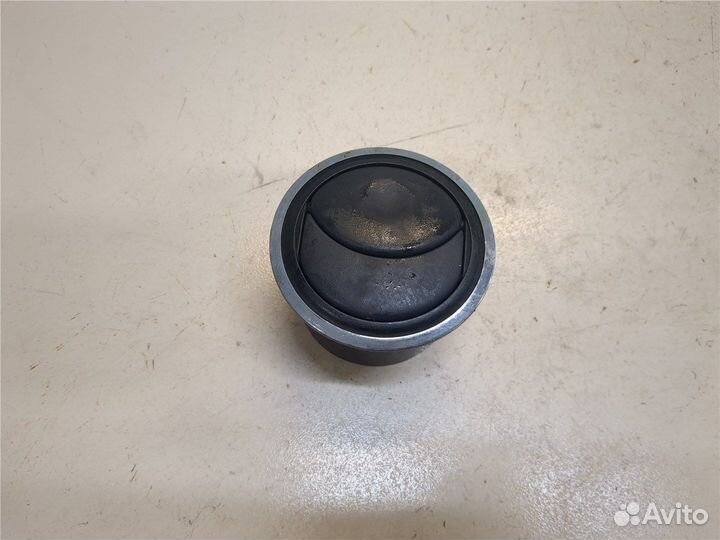 Дефлектор обдува салона Dacia Sandero 2012, 2013