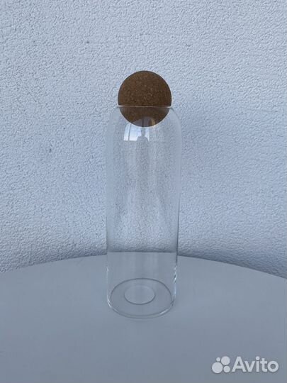 Бутылка с пробковой крышкой для хранения