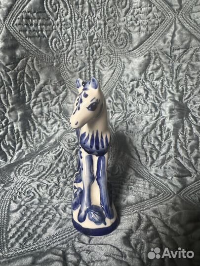 Статуэтка Лошадь Жеребенок Гжель символ 2026 года