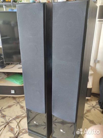 Pure Acoustics QX900F 300 watt rms