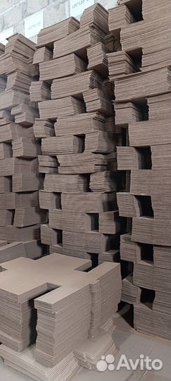 Коробки самосборные картонные