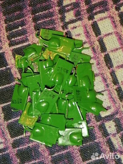 Конденсаторы км