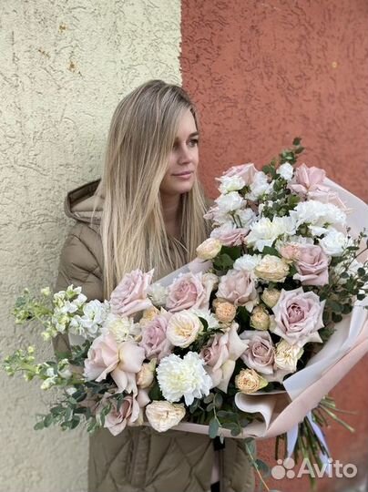 Сборный букет «Ренессанс»