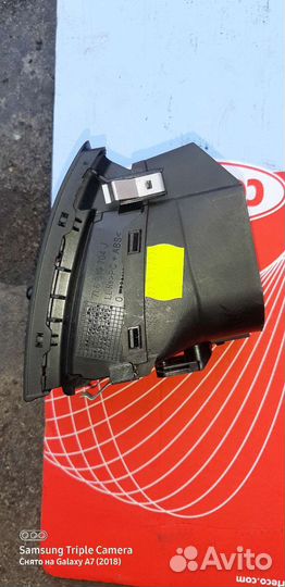 Правый дефлектор печки туарег 7L