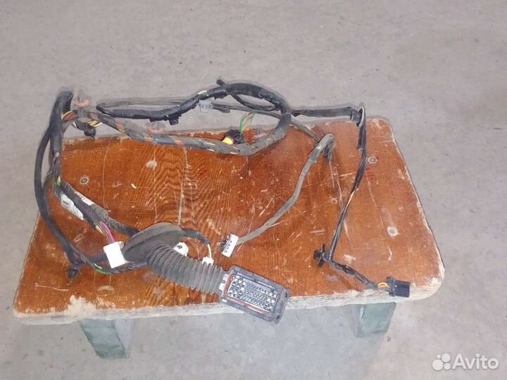 Hyundai solaris1 проводка передний левый дверь