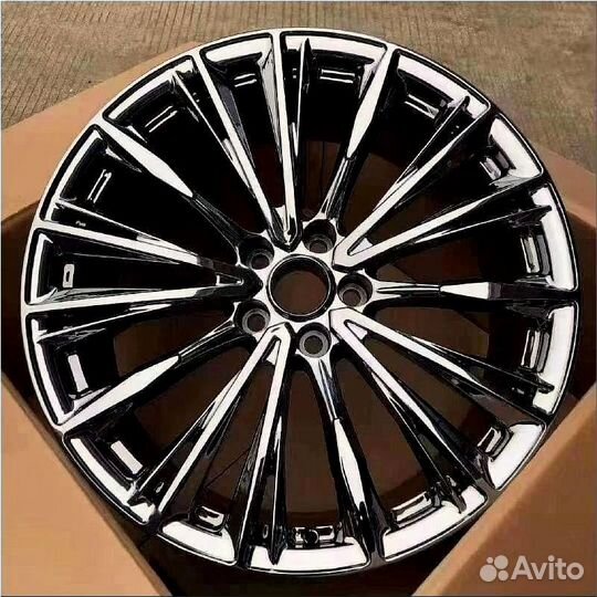 Кованые диски Rolls Royce R20