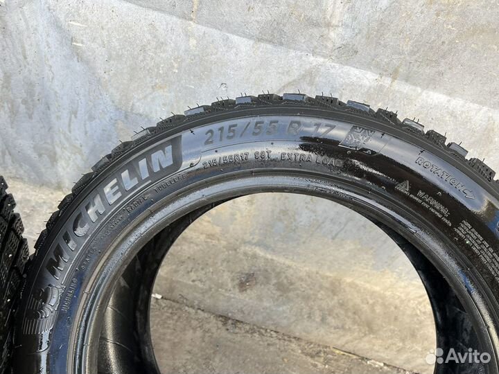 Michelin Agilis X-Ice North 215/55 R17