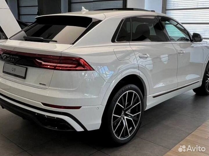 Audi Q8 3.0 AT, 2022