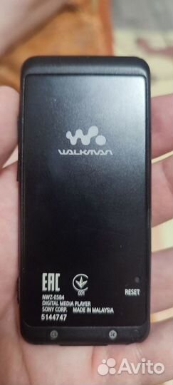 MP-3 плеер Sony walkman NWZ-E584