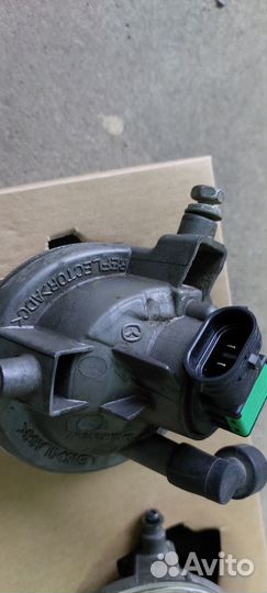 Противотуманные фары на мазда (комплект)