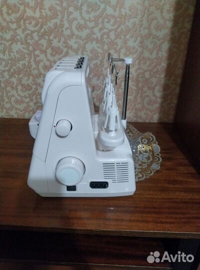 Оверлок Merrylock 013